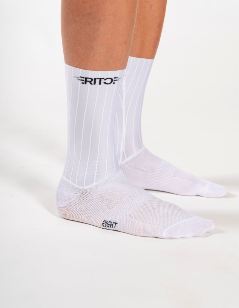 Calze ciclismo aerodinamiche – Traspiranti e a compressione | RITC