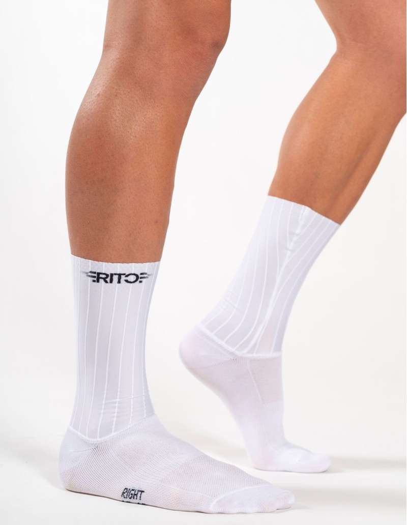 Calze ciclismo aerodinamiche – Traspiranti e a compressione | RITC
